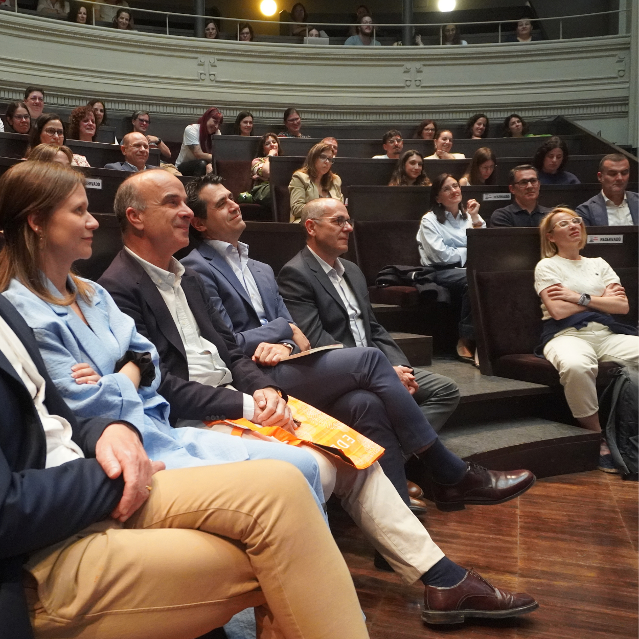 Directivos de Edelvives y fundación en el simposio de 2026